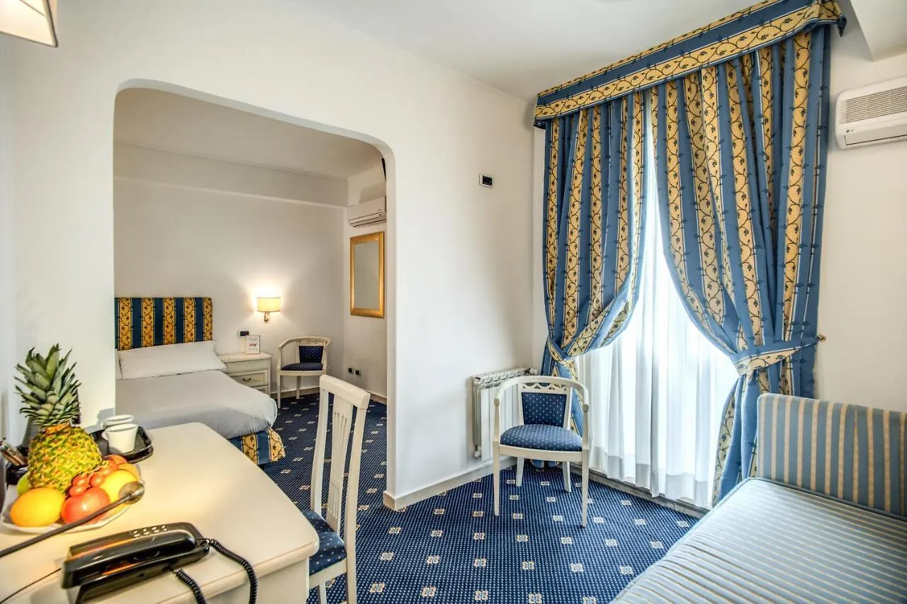 Hotel Napoleon Rome