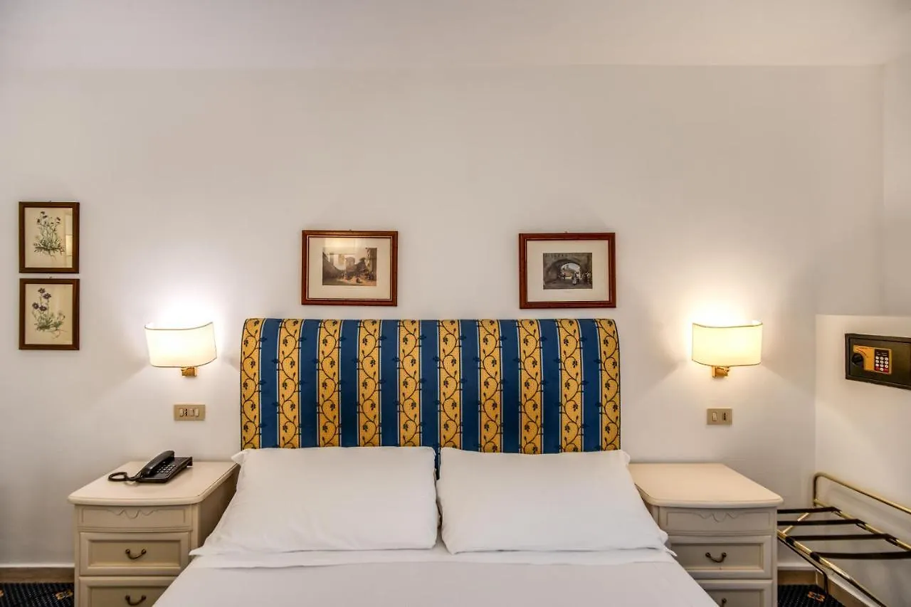 Hotel Napoleon Rome